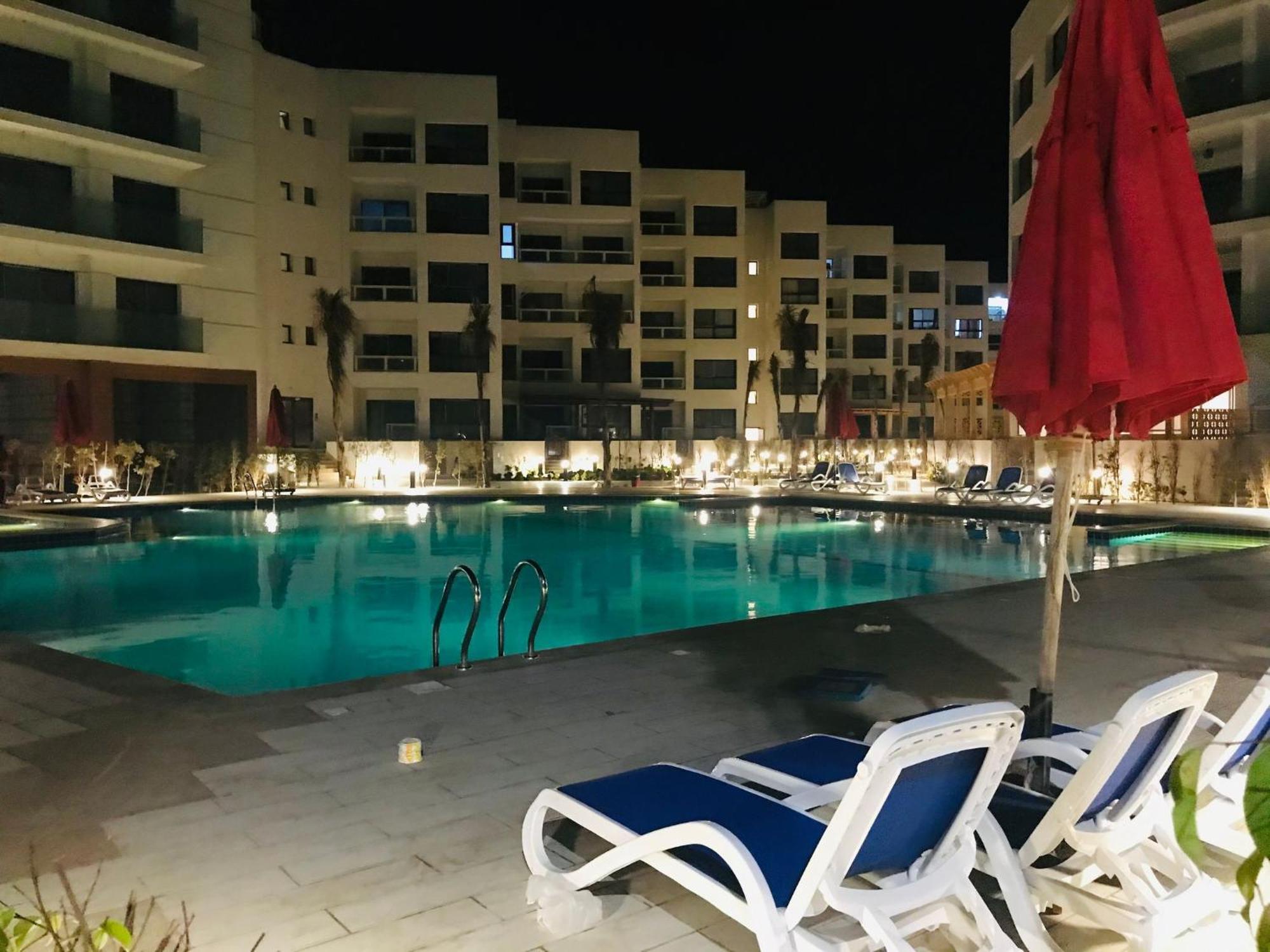 Tourist Resort Luxury Hotel Apartments In Port Said 'Ezbet Shalabi el-Rudi Exterior photo